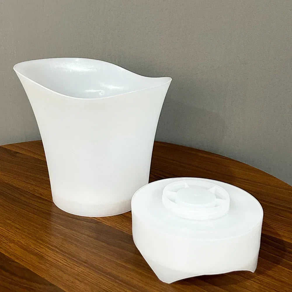 Bluetooth Light-emitting Ice Bucket LED Light Portable Small Audio Beer Bucket Camping Ice Buckets Bar Barware Atmosphere Props